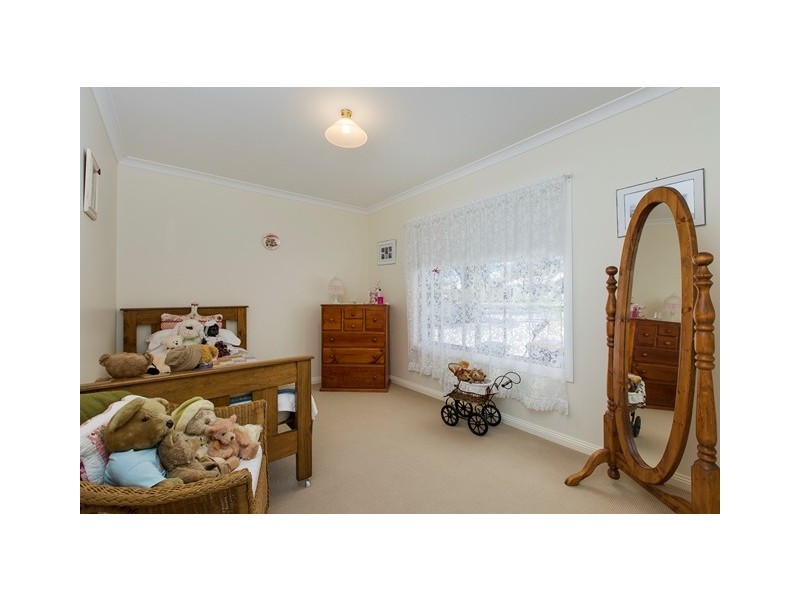 15 Jeury Court, Cowes VIC 3922