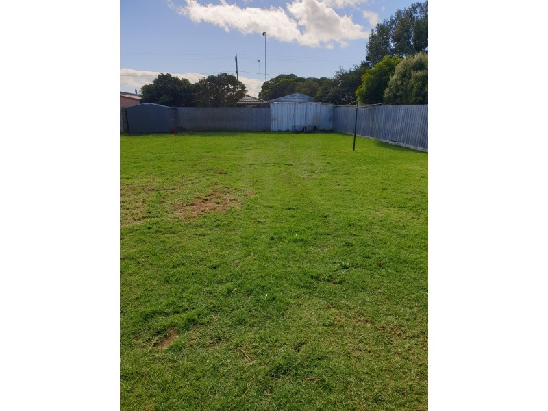 27 Phillip Island Road, Newhaven VIC 3925