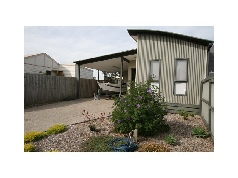 54 Redwood Drive, Cowes VIC 3922