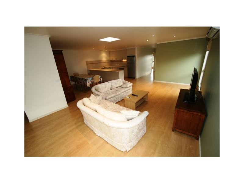 54 Redwood Drive, Cowes VIC 3922