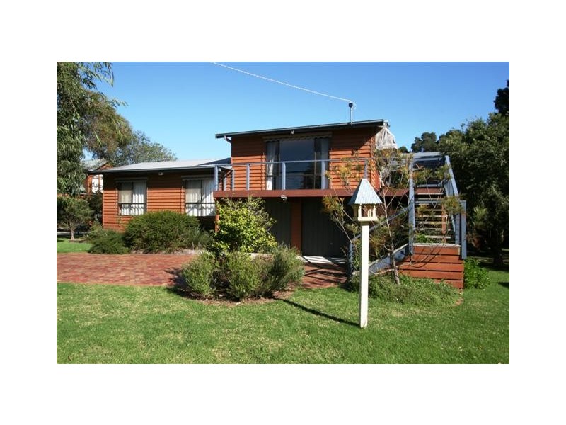 19 Driftwood Drive, Cowes VIC 3922