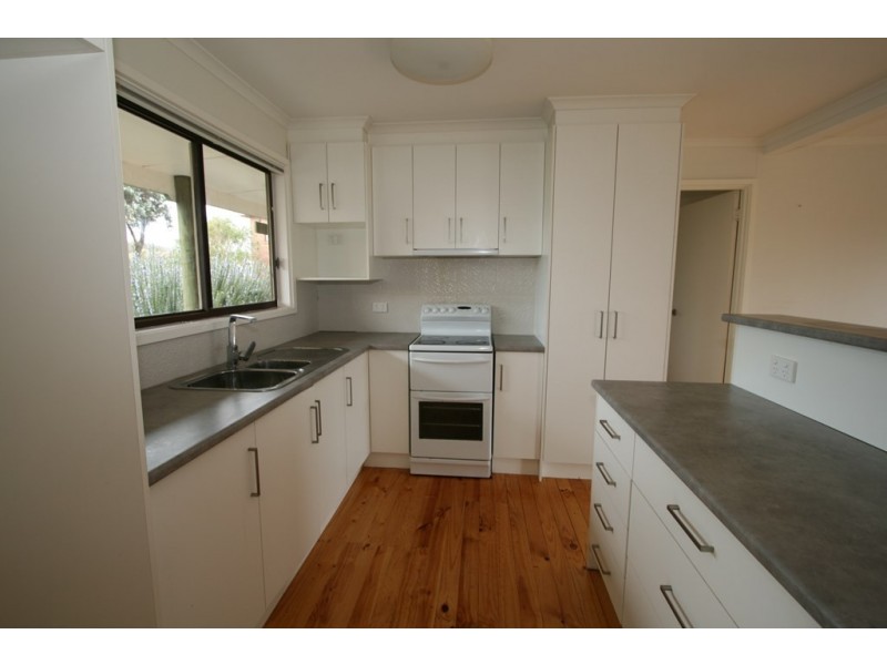 19 Oceanview Drive, San Remo VIC 3925