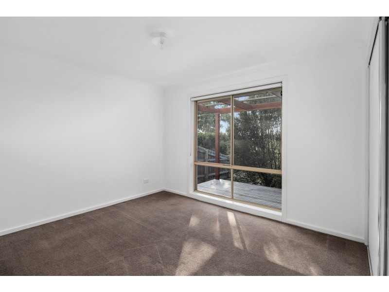 3 Dunes Road, Cowes VIC 3922