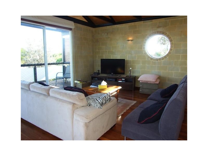 29 Dover Street, Sunderland Bay VIC 3922