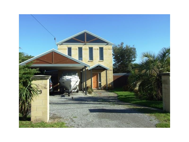 29 Dover Street, Sunderland Bay VIC 3922
