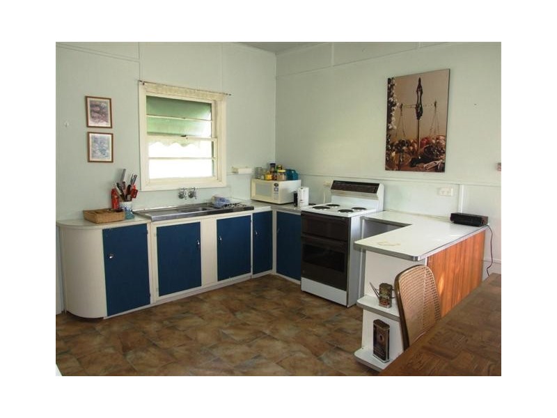 4 Seascape Avenue, Cowes VIC 3922