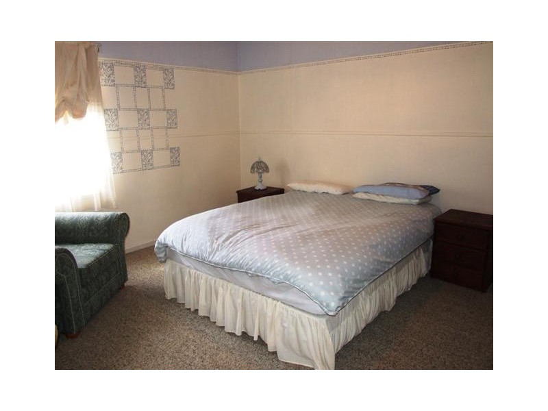 4 Seascape Avenue, Cowes VIC 3922