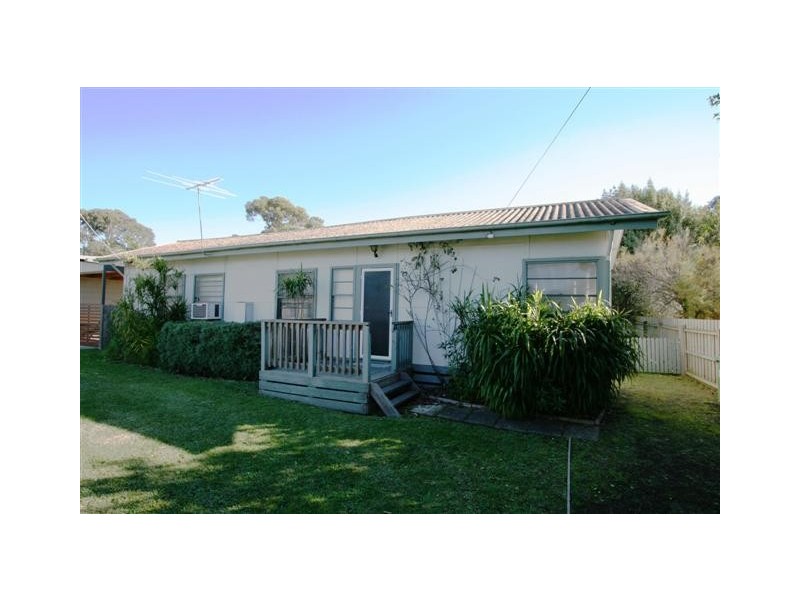 4 Seascape Avenue, Cowes VIC 3922