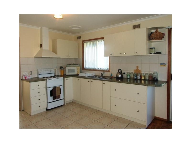 16 Page Ave, Surf Beach VIC 3922