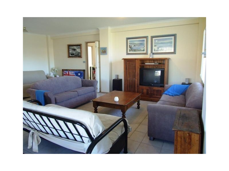 16 Page Ave, Surf Beach VIC 3922