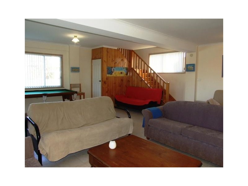 16 Page Ave, Surf Beach VIC 3922