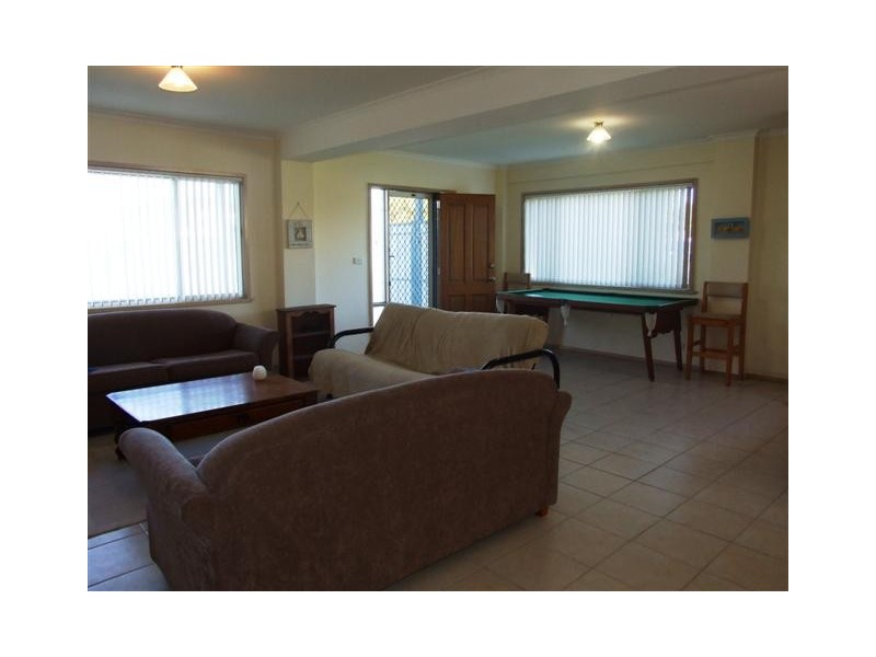 16 Page Ave, Surf Beach VIC 3922