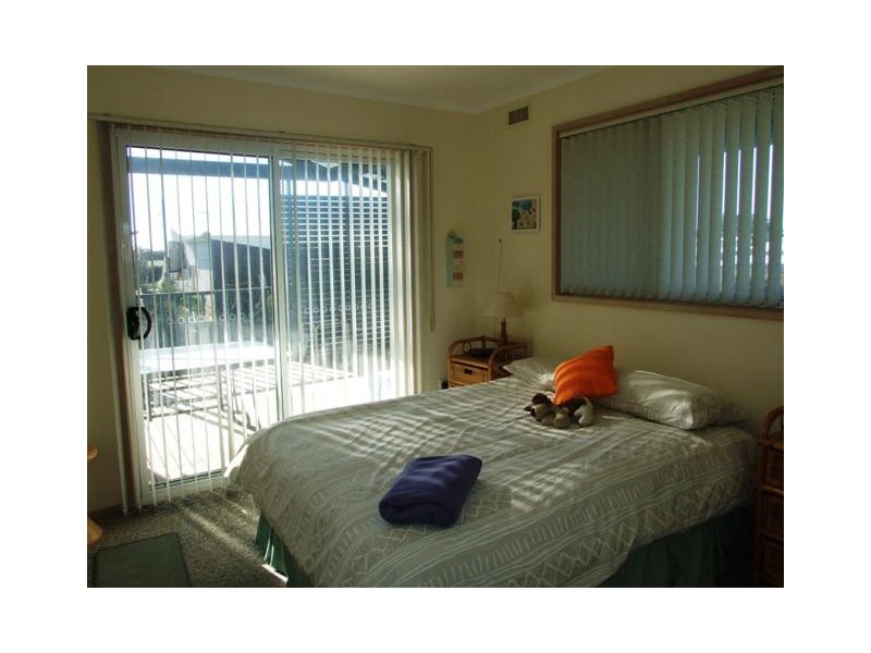 16 Page Ave, Surf Beach VIC 3922