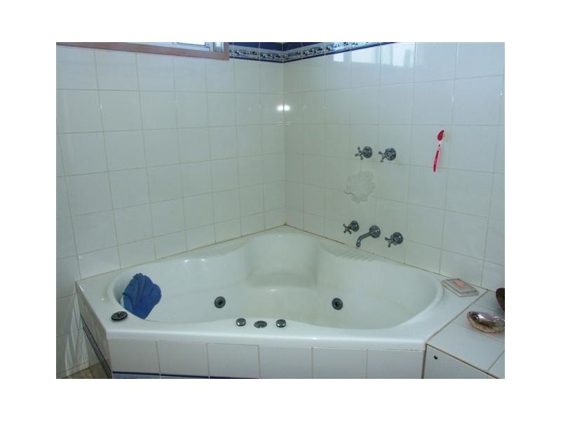 16 Page Ave, Surf Beach VIC 3922