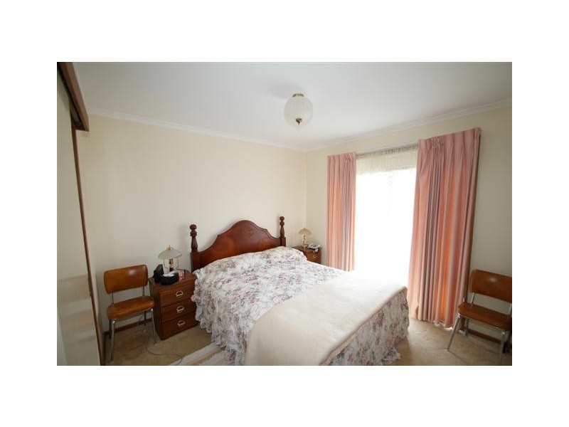 26 Shamrock Avenue, Cowes VIC 3922