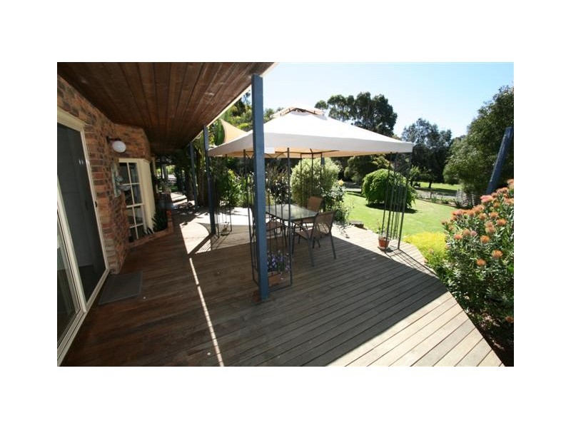 2-4 Griffiths Street, Ventnor VIC 3922