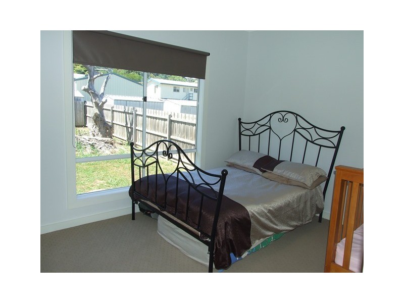 35 Galleon Crescent, Sunset Strip VIC 3922