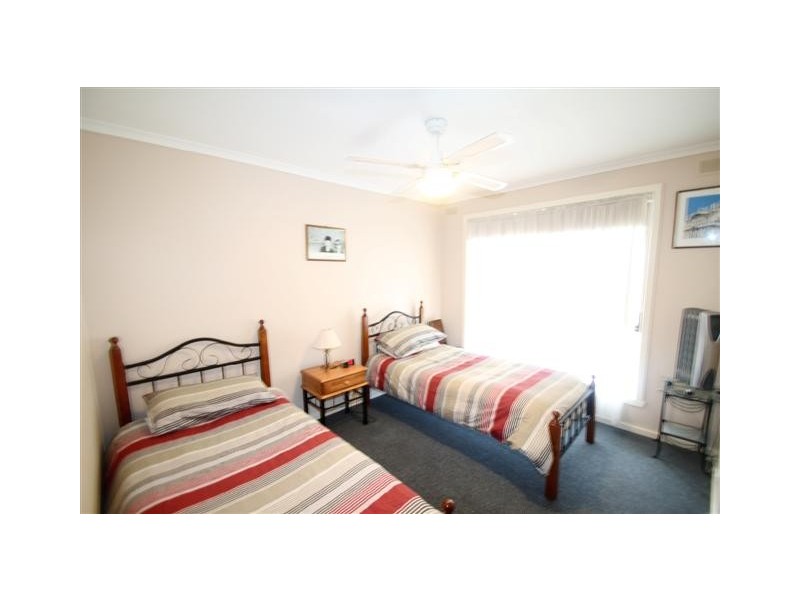 42 Chapel Street, Cowes VIC 3922