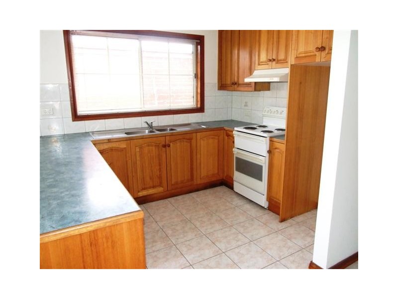 2/16 Blue Gum Court, Cowes VIC 3922