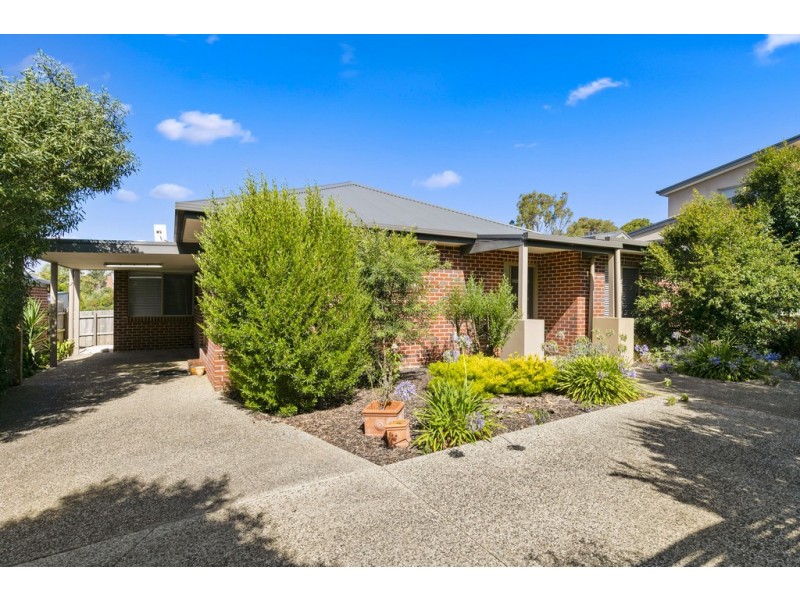 2/283 Settlement Road, Cowes VIC 3922