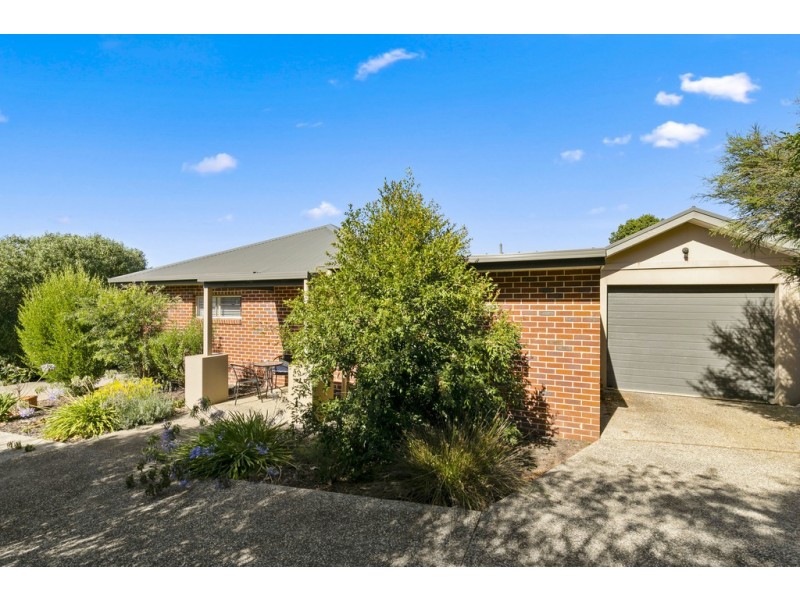 2/283 Settlement Road, Cowes VIC 3922