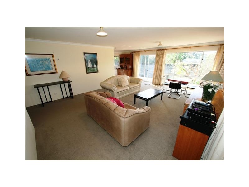 1/40 Walton Street, Rhyll VIC 3923