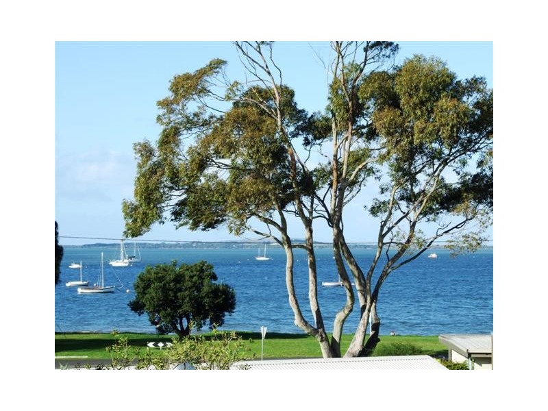 1/40 Walton Street, Rhyll VIC 3923