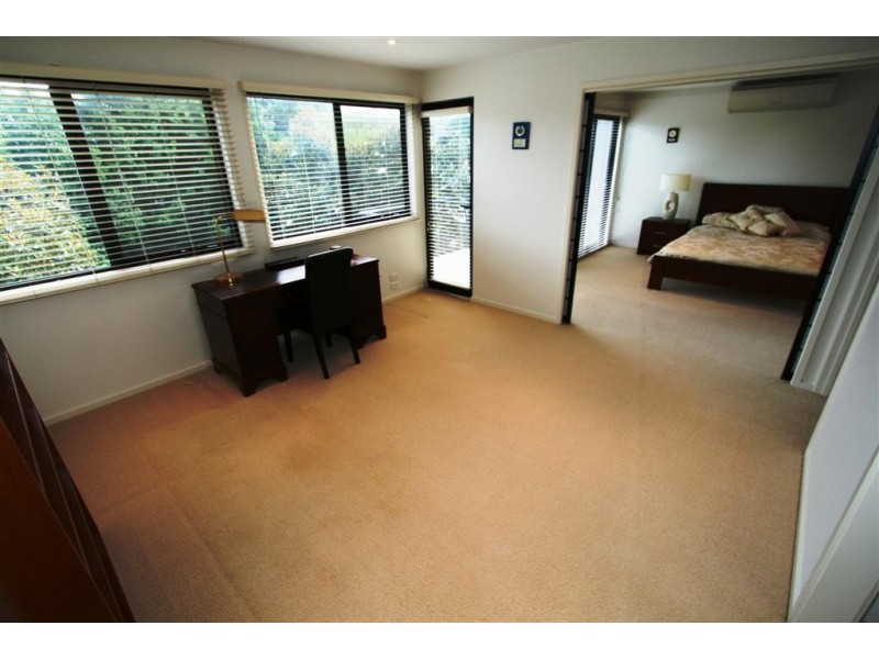 2 Gordon Street, Cowes VIC 3922