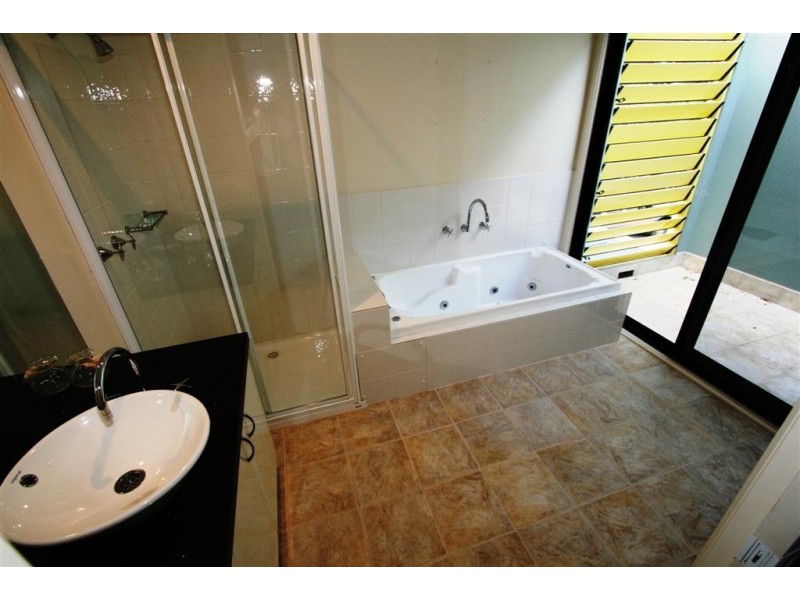 2 Gordon Street, Cowes VIC 3922