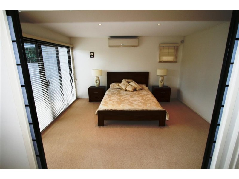 2 Gordon Street, Cowes VIC 3922