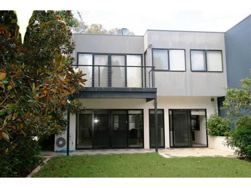 2 Gordon Street, Cowes VIC 3922