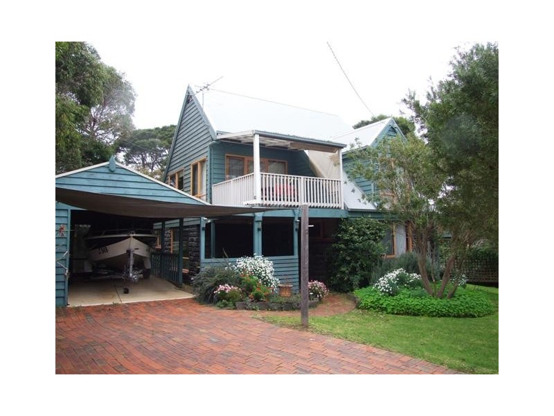 12 Rennison Road, Newhaven VIC 3925