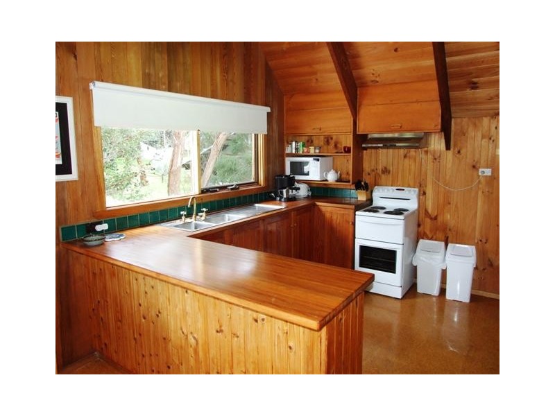 12 Rennison Road, Newhaven VIC 3925