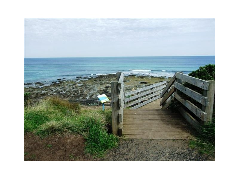14 Hopetoun Crescent, Surf Beach VIC 3922