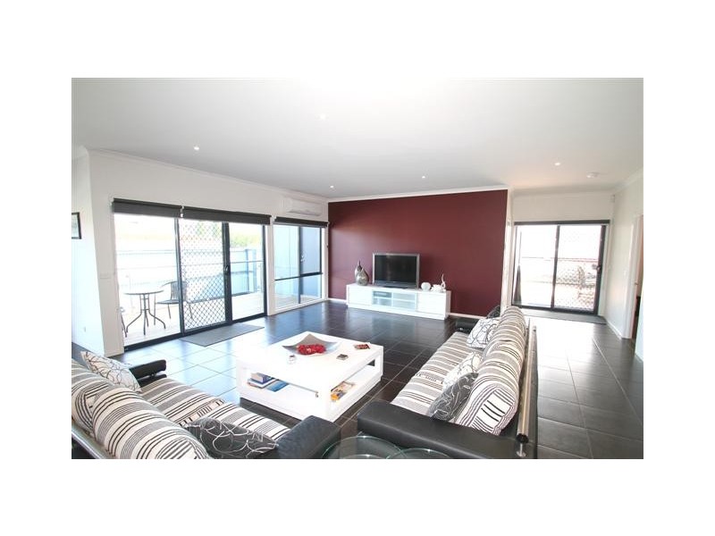 45 Manna Gum Drive, Cowes VIC 3922