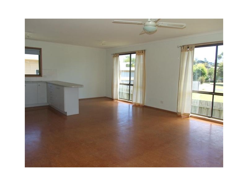 41 Koala Street, Cowes VIC 3922