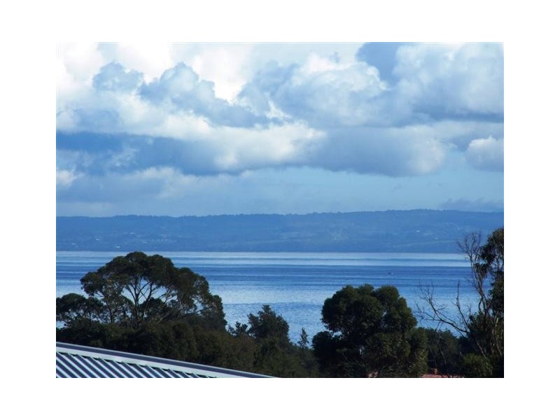6/83 Chapel Street, Cowes VIC 3922