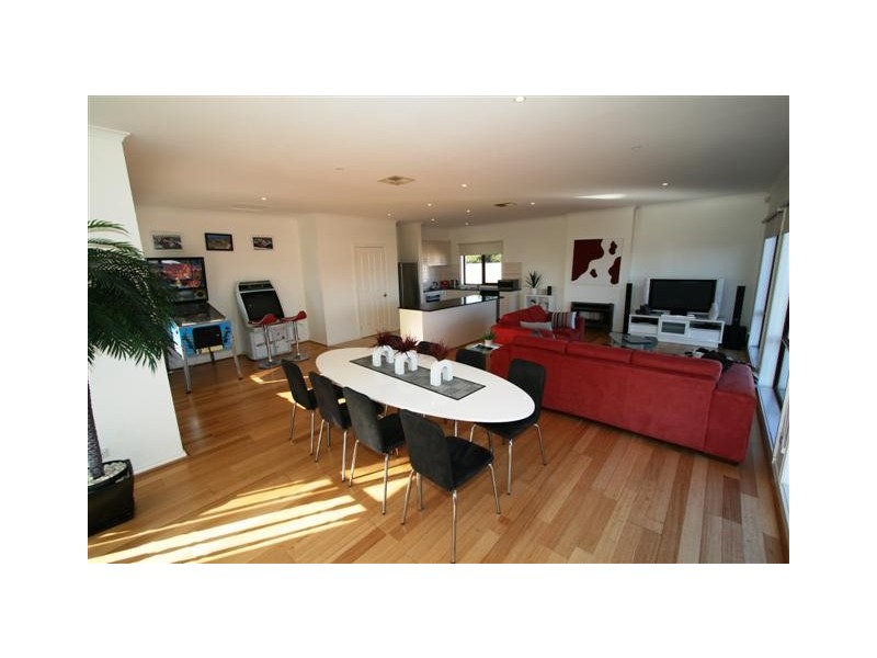 6/83 Chapel Street, Cowes VIC 3922
