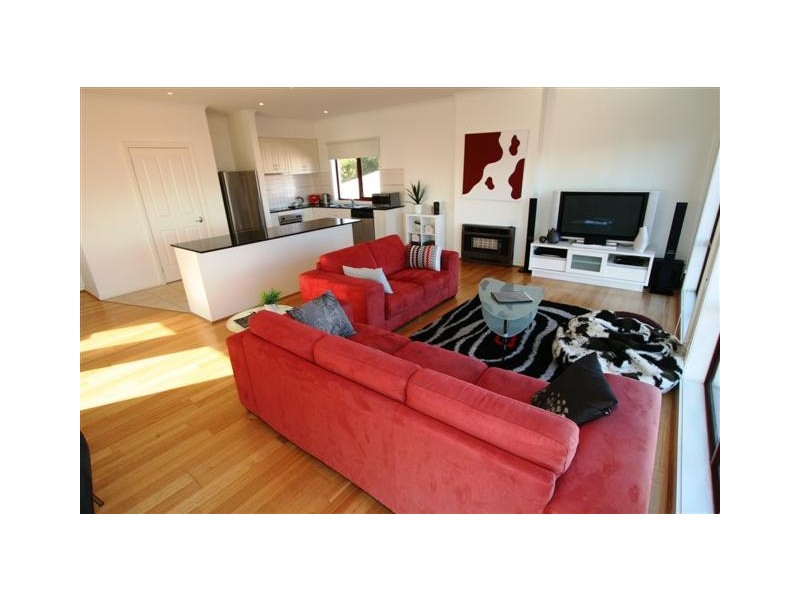 6/83 Chapel Street, Cowes VIC 3922