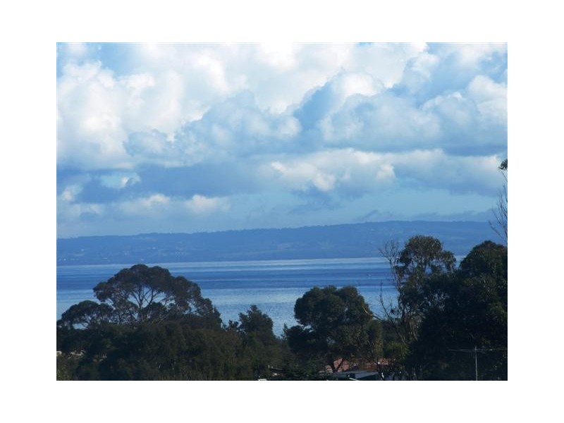6/83 Chapel Street, Cowes VIC 3922