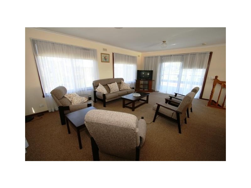 111 Justice Road, Cowes VIC 3922