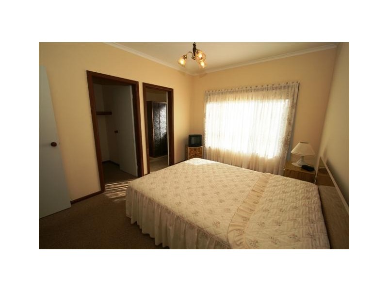 111 Justice Road, Cowes VIC 3922