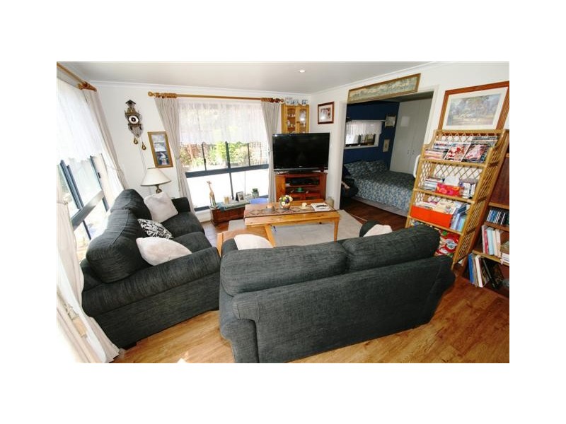 34 Monash Avenue, Cowes VIC 3922