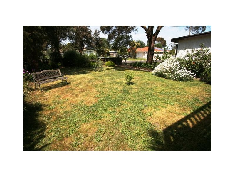 34 Monash Avenue, Cowes VIC 3922