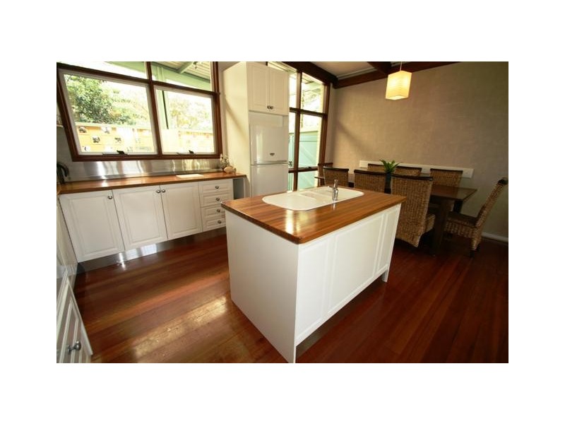 23 Justice Road, Cowes VIC 3922