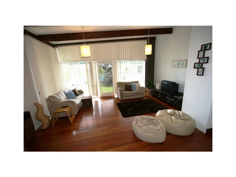 23 Justice Road, Cowes VIC 3922