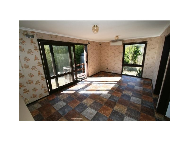 35 Birdwood Avenue, Cowes VIC 3922