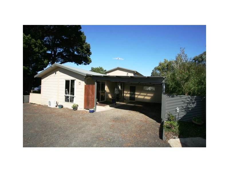 11 Happy Valley Drive, Sunset Strip VIC 3922