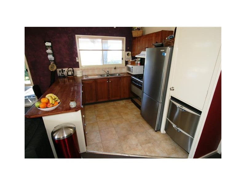 11 Happy Valley Drive, Sunset Strip VIC 3922