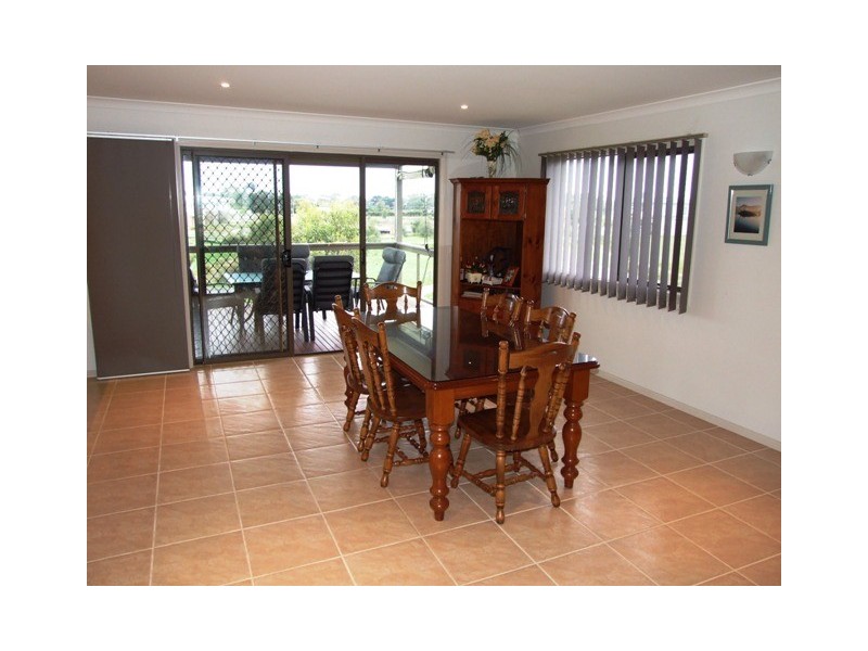 1 Kingfisher Way, Cowes VIC 3922